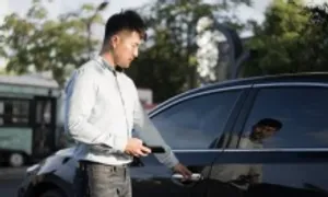 Sắm đủ nhà đất, xe hơi ở Sài Gòn nhờ giỏi tiếng Anh Sắm đủ nhà đất, xe hơi ở Sài Gòn nhờ giỏi tiếng Anh