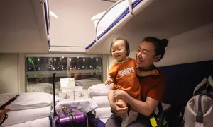 Bên trong tàu cao tốc giường nằm Hong Kong - Bắc Kinh Bên trong tàu cao tốc giường nằm Hong Kong - Bắc Kinh