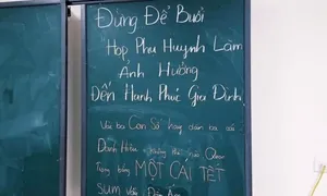Họp phụ huynh đáng giá vì không so đo điểm số học sinh Họp phụ huynh đáng giá vì không so đo điểm số học sinh
