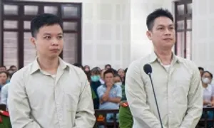 Cú lừa gần 140 tỷ đồng từ chiêu 'gửi tiền tặng vàng' Cú lừa gần 140 tỷ đồng từ chiêu 'gửi tiền tặng vàng'